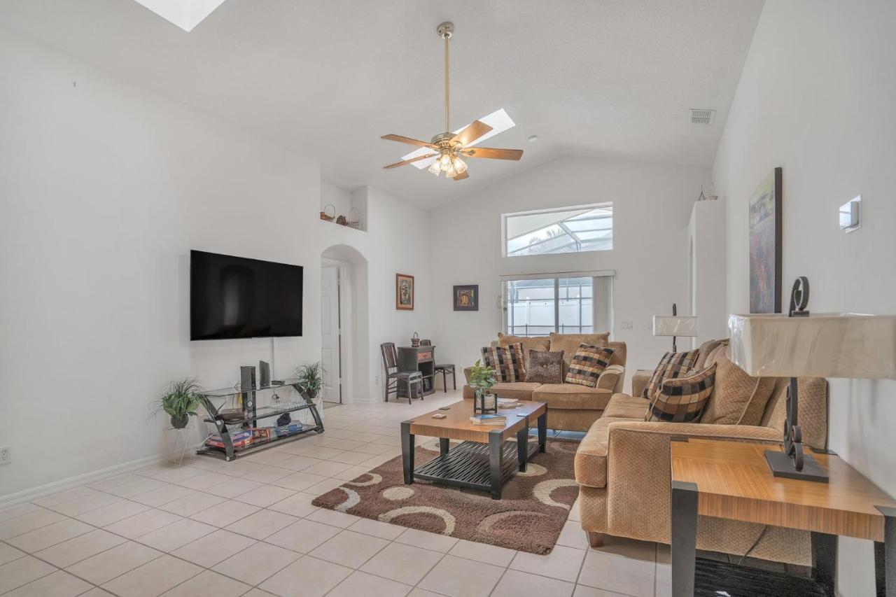 Beautiful Family Vacation Home With Private Pool, Close To Disney! Home ออร์ลันโด ภายนอก รูปภาพ
